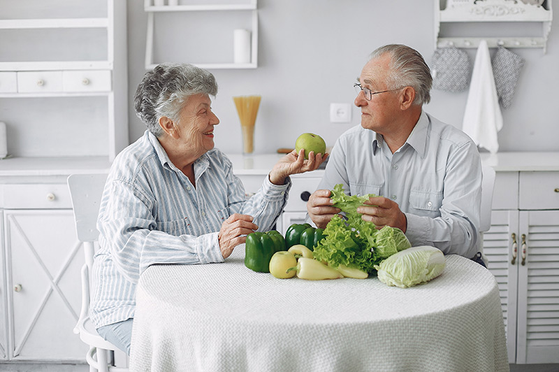 Alimentación en la tercera edad | Maid in Barcelona